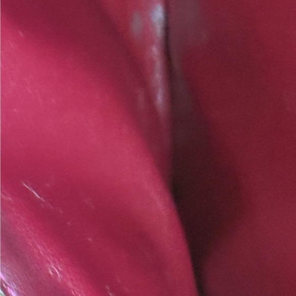 Louis Vuitton Red Wallet - Picture 13 of 13